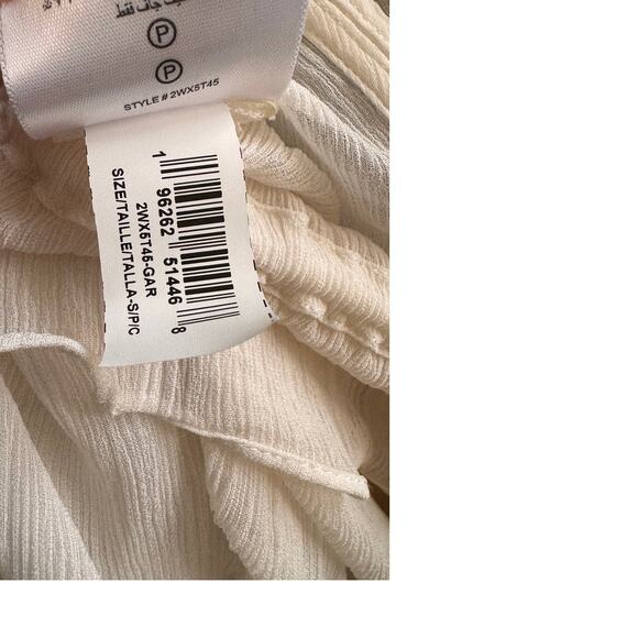 NEW BCBGMAXAZRIA Women's Chiffon Bishop Sleeve Blouse Size S - Picture 7 of 8